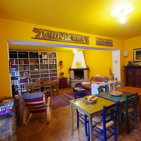 Al Campo Di Sotto Bed & Breakfast Buia Екстер'єр фото