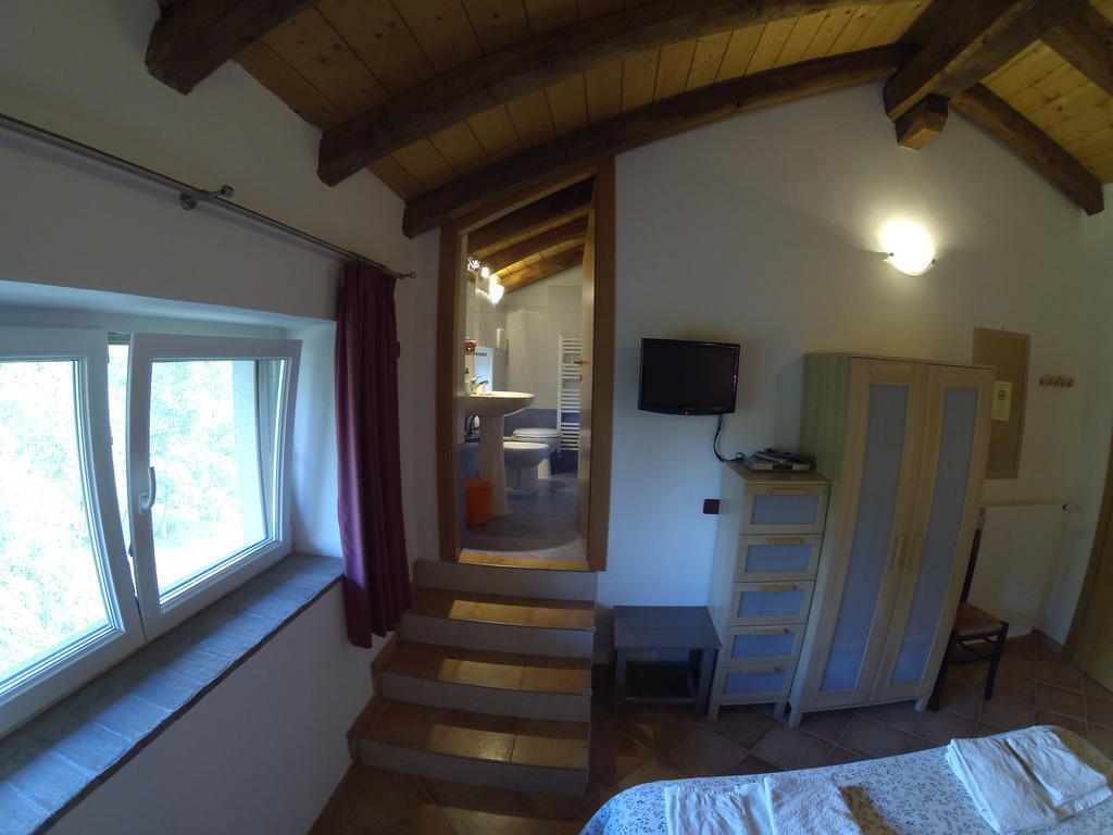 Al Campo Di Sotto Bed & Breakfast Buia Номер фото