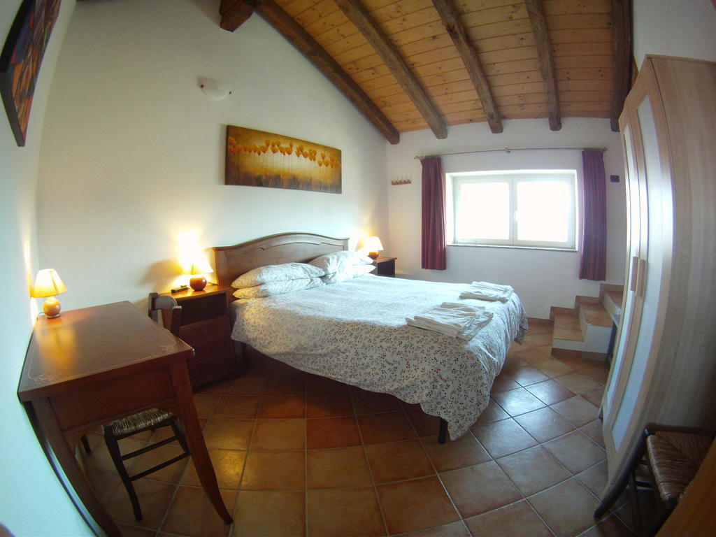 Al Campo Di Sotto Bed & Breakfast Buia Екстер'єр фото